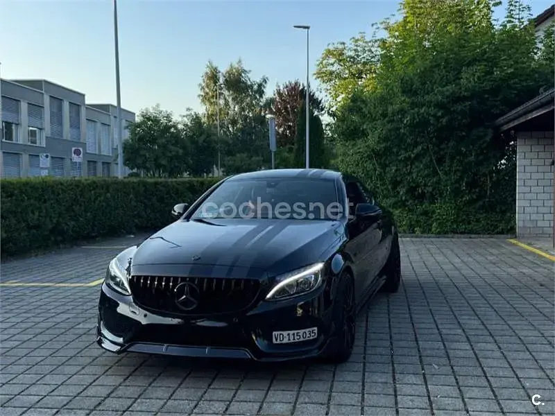 Usado Mercedes C43 AMG 367 CV (269 kW) 2017 Negro Coupe