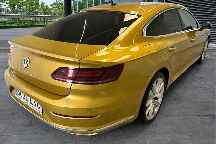 Usado VW Arteon Elegance 150 CV (110 kW) 2020