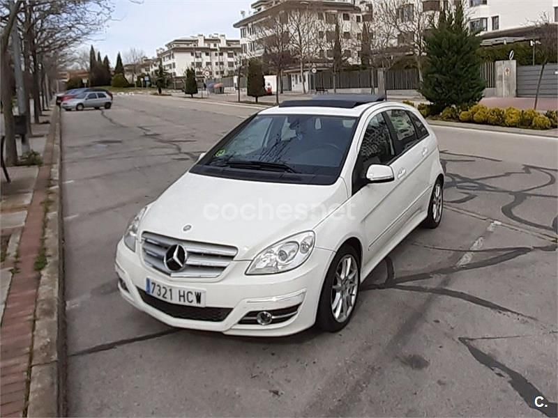 Usado Mercedes B180 Sport Edition 109 CV (80 kW) 2011 Blanco Monovolumen