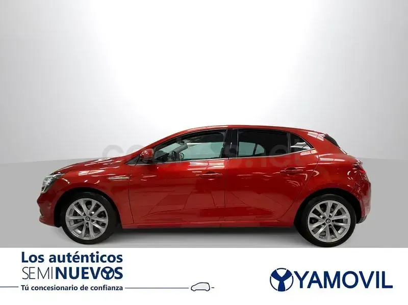 Usado Renault Mégane IV Zen 130 CV (95 kW) 2017 Rojo Berlina