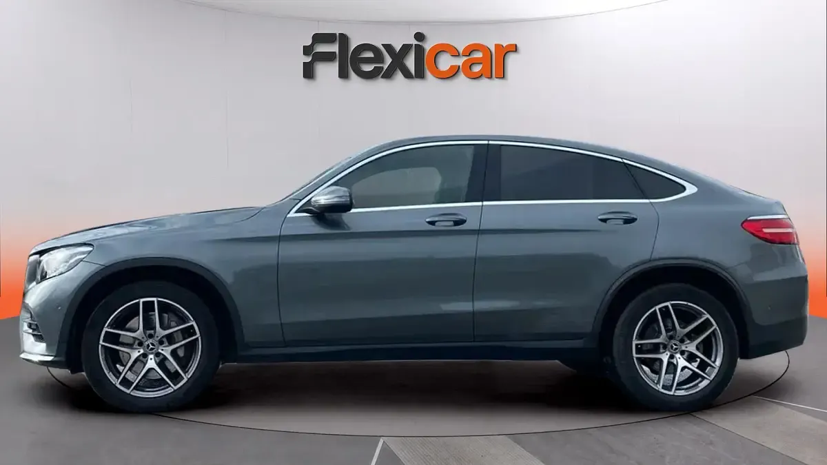 Usado Mercedes GLC250 204 CV (150 kW) 2019 Gris SUV