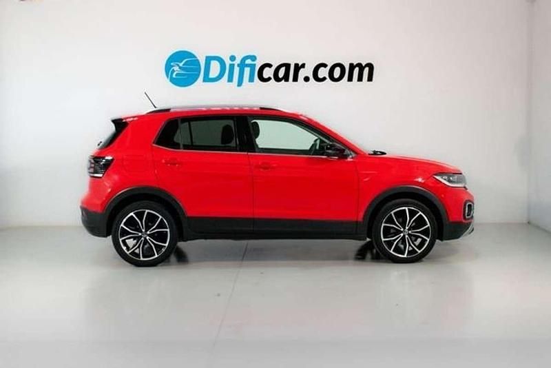 Usado VW T-Cross Sportline 111 CV (81 kW) 2021 Rojo SUV