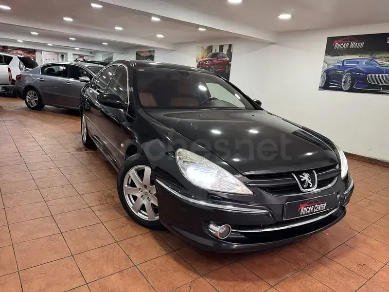 Usado Peugeot 607 204 CV (150 kW) 2006 Gris / plata Berlina