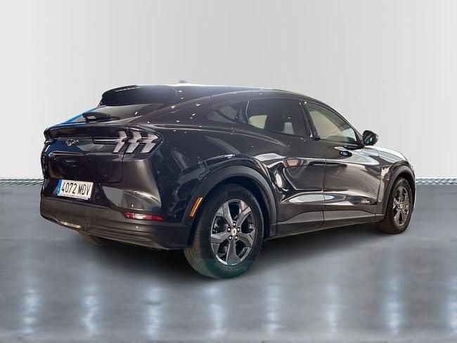 Usado Ford Mustang Mach-E 216 kW (294 CV) 2022 Gris SUV