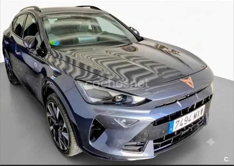 Usado Cupra Formentor 150 CV (110 kW) 2025 Gris / plata SUV