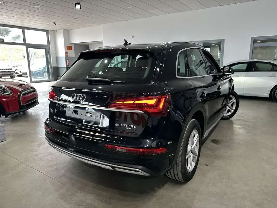 Käytetty Audi Q5 Advanced 2021 Katumaasturi