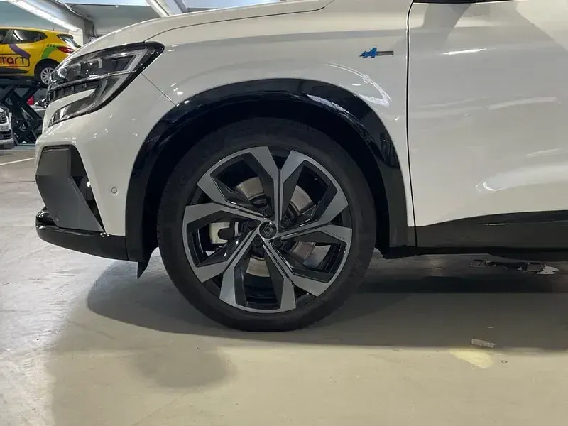 Usado Renault Austral Techno Esprit Alpine 200 CV (147 kW) 2023 Otro SUV
