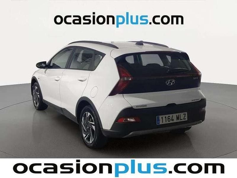 Usado Hyundai Bayon 101 CV (74 kW) 2023 Blanco SUV