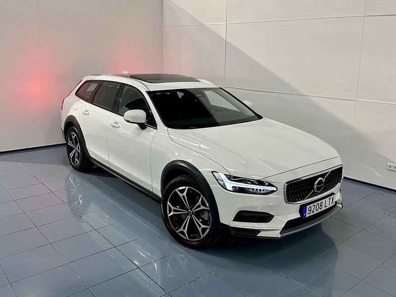Usado Volvo V90 CC Pro 197 CV (144 kW) 2021 Blanco Familiar