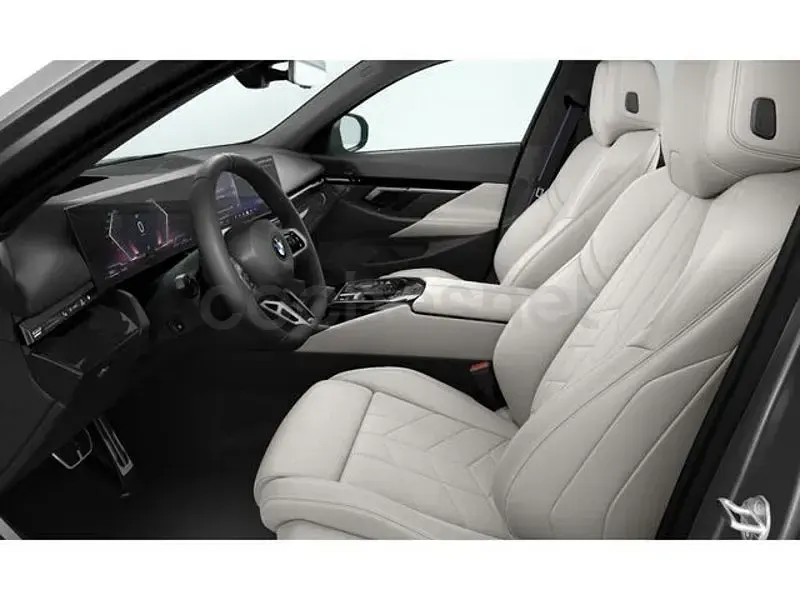 Occasion BMW 520 Comfort Edition 197 PK (144 kW) 2023 Grijs Sedan
