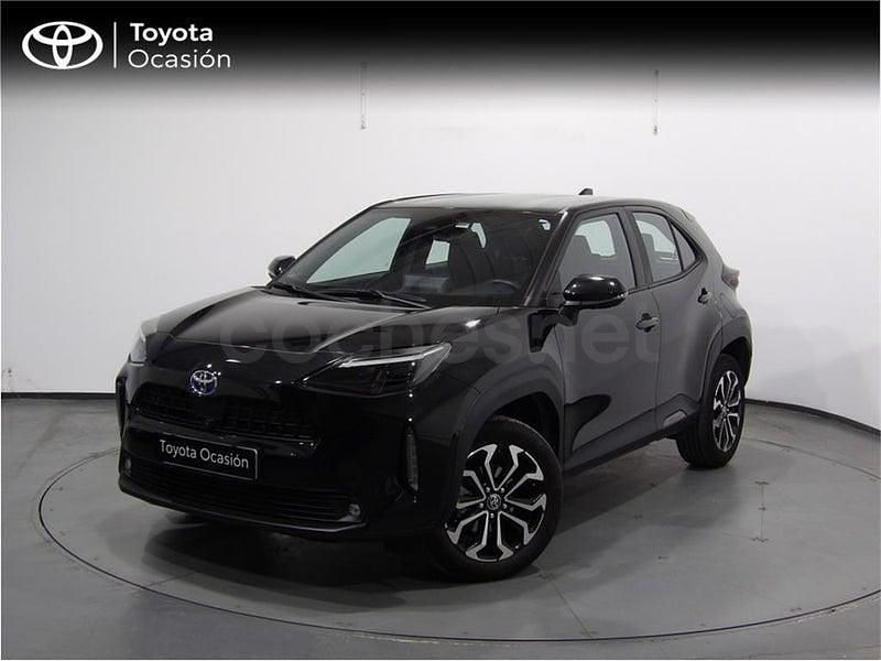Usado Toyota Yaris Cross Active 116 CV (85 kW) 2022 Negro SUV