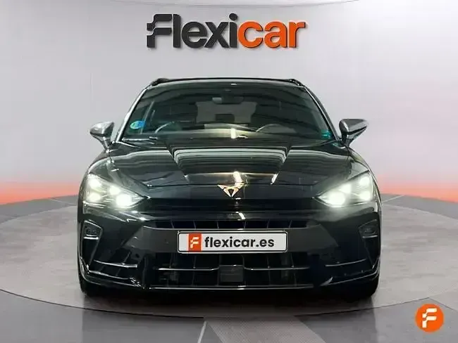 Usado Cupra Leon 150 CV (110 kW) 2025 Negro