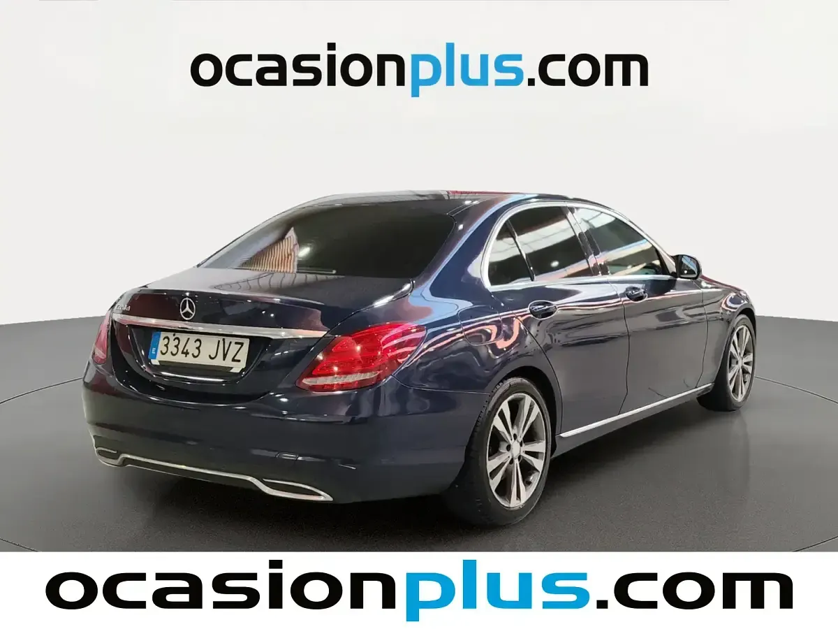 Käytetty Mercedes C220 170 HP (125 kW) 2017 Sininen Sedan