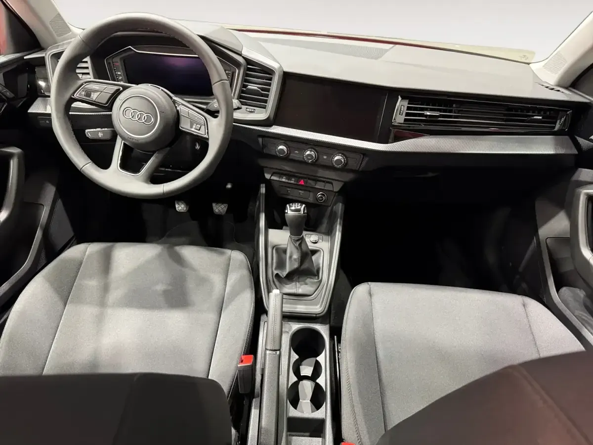 Nuevo Audi A1 Sportback Advanced Plus 110 CV (80 kW) 2026 Rojo Utilitario
