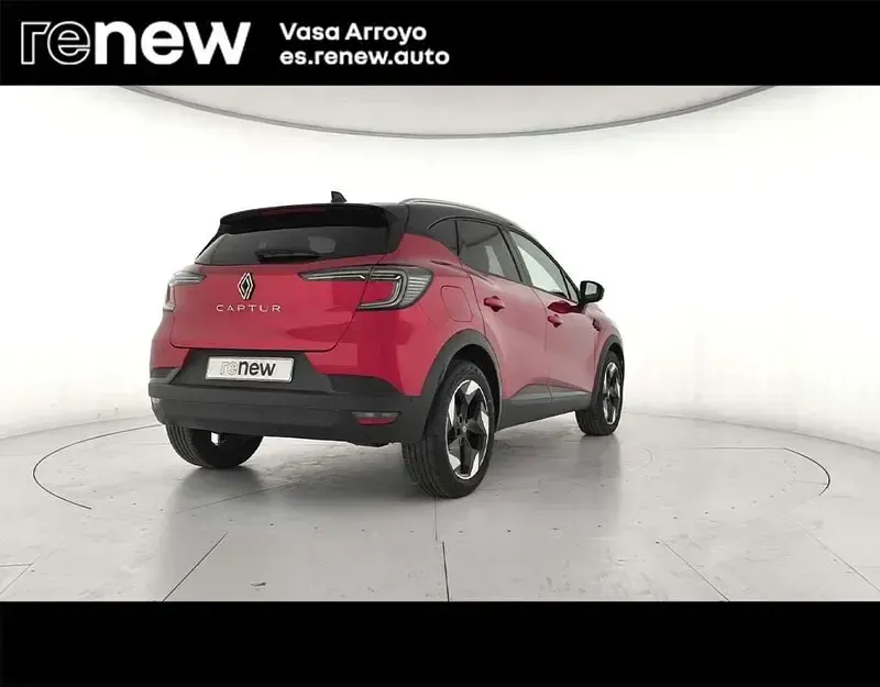 Usado Renault Captur Techno 100 CV (73 kW) 2025 Rojo SUV