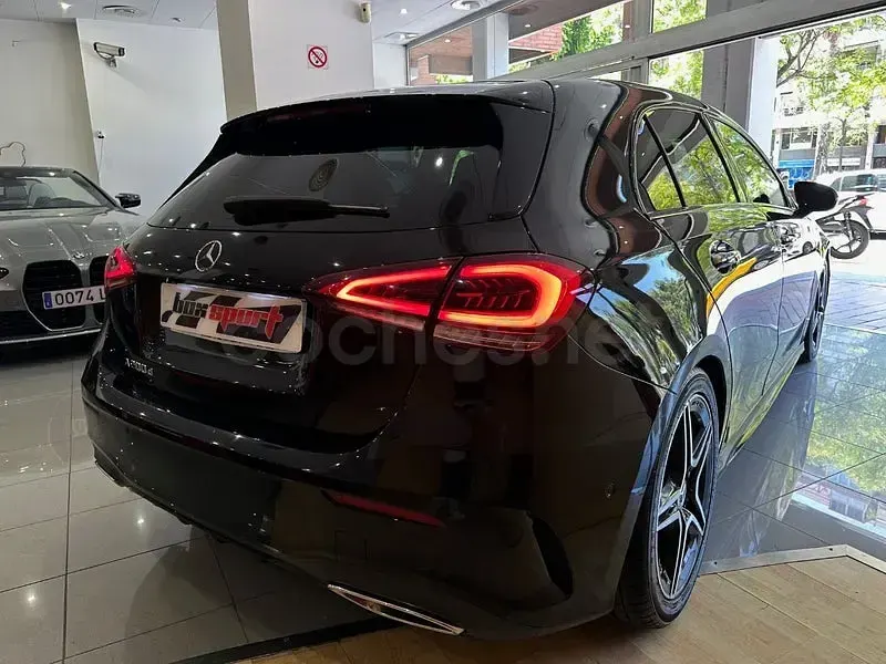 Usado Mercedes A200 150 CV (110 kW) 2022 Negro Berlina