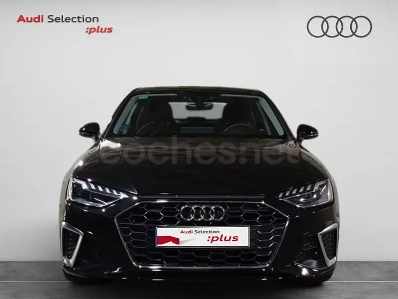 Usado Audi A4 S-Line 163 CV (119 kW) 2022 Negro Berlina