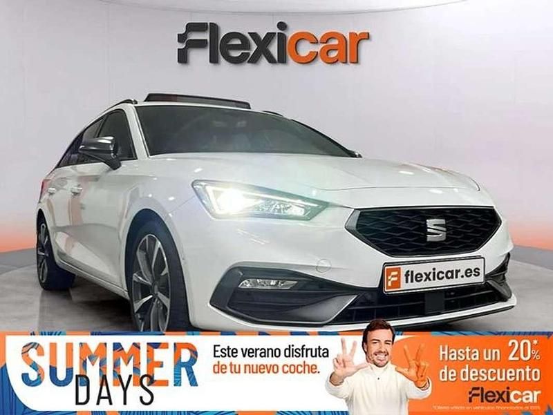 Blanco Usado 2021 Seat Leon FR Familiar | 21.390 € (Precio justo) - Imagen 1/4