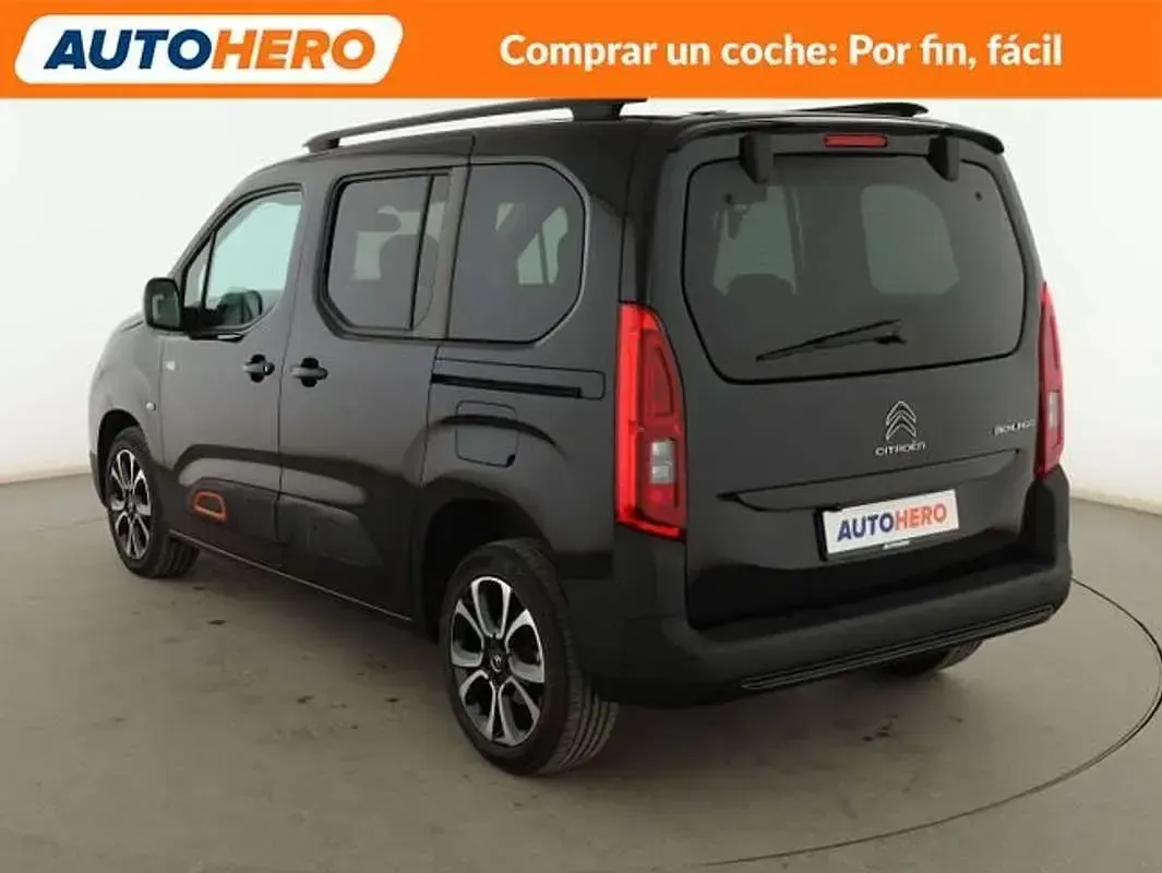 Usado Citroën Berlingo Shine 131 CV (96 kW) 2021 Negro Monovolumen