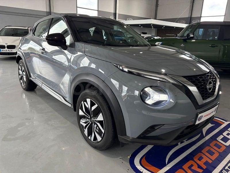 Usado Nissan Juke Acenta 114 CV (83 kW) 2023 Gris / plata SUV