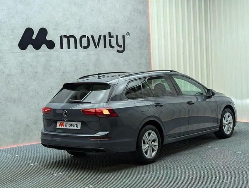 Usado VW Golf VIII Life 115 CV (84 kW) 2022 Gris Familiar