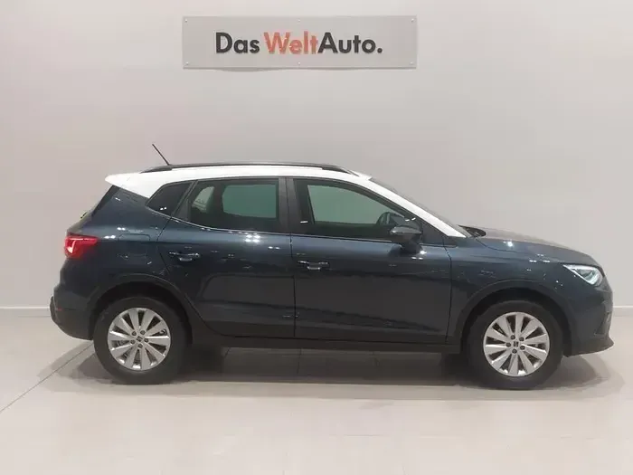 Usado Seat Arona Style 115 CV (84 kW) 2025 Gris SUV