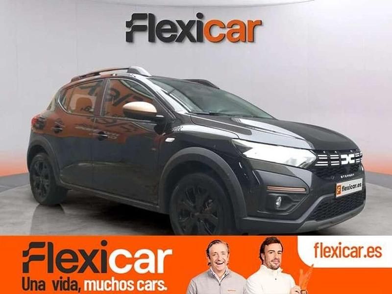 Usado Dacia Sandero Essentiel 67 CV (49 kW) 2025 Negro Utilitario