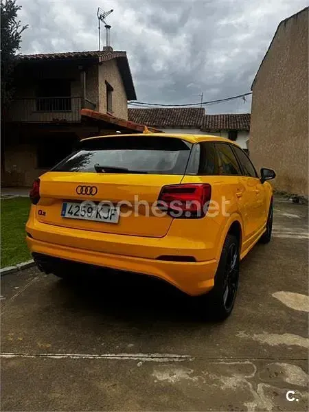 Usado Audi Q2 Design 190 CV (139 kW) 2020 Amarillo SUV