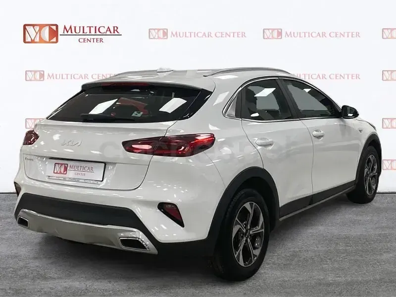 Usado Kia XCeed 160 CV (117 kW) 2021 Blanco SUV
