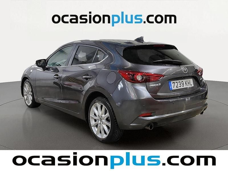 Usado Mazda 3 120 CV (88 kW) 2018 Gris Utilitario