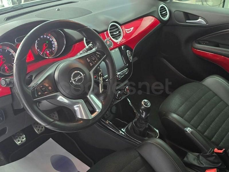 Usado Opel Adam Rocks 150 CV (110 kW) 2017 Blanco Utilitario