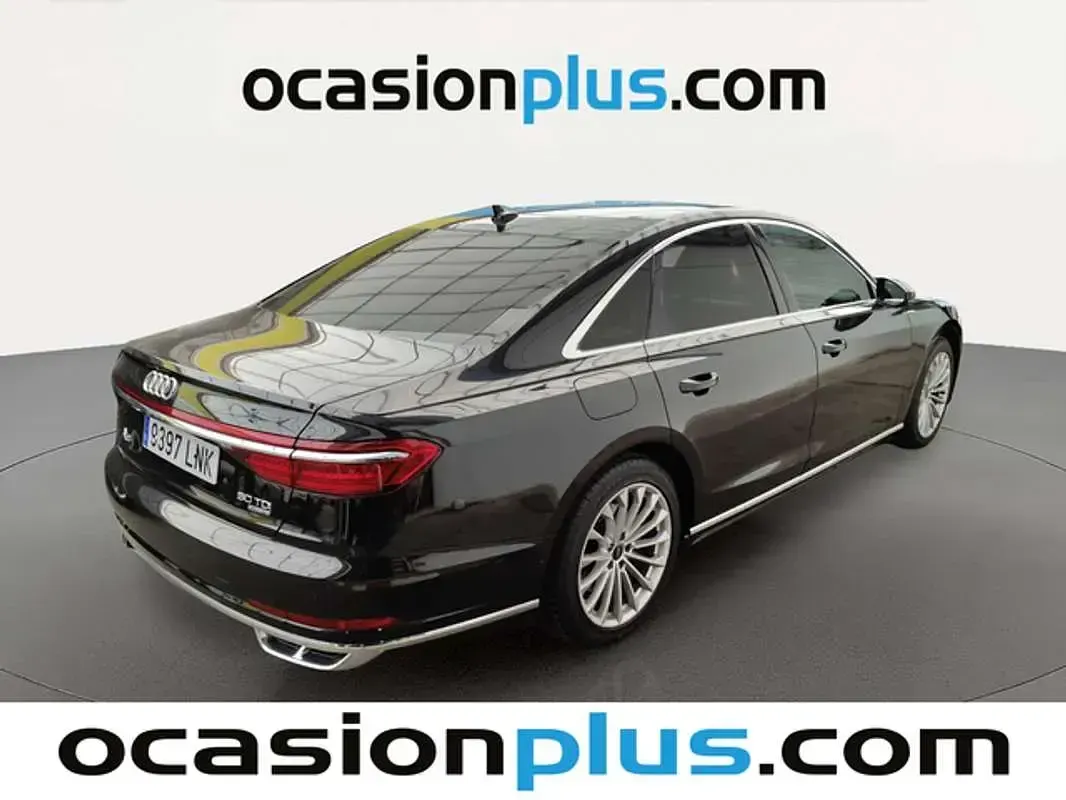 Usado Audi A8 286 CV (210 kW) 2021 Negro Berlina