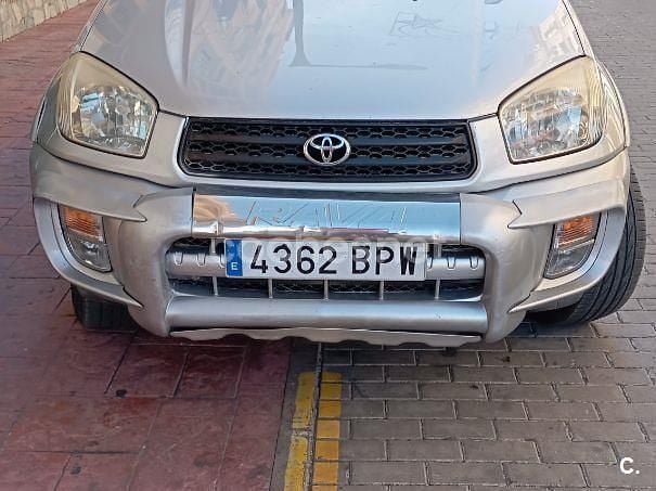 Gris / plata Usado 2001 Toyota RAV4 Sol SUV | 4800 € (Super precio) - Imagen 1/4