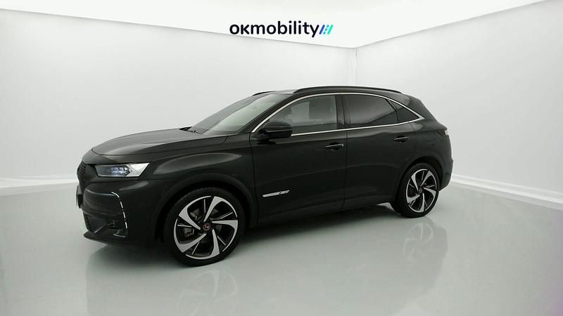 Usado DS Automobiles DS7 Crossback Performance Line Plus 300 CV (220 kW) 2022 Negro perla SUV