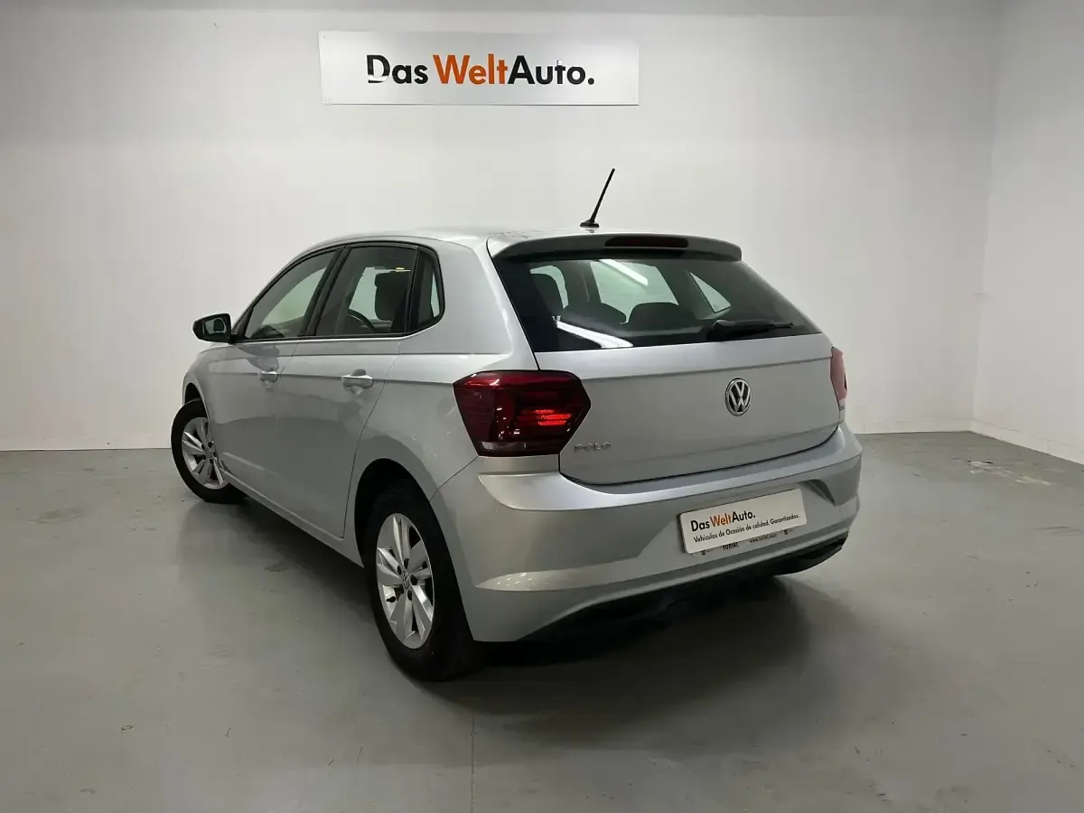 Używany VW Polo Advance 95 KM (69 kW) 2020 Szary Hatchback