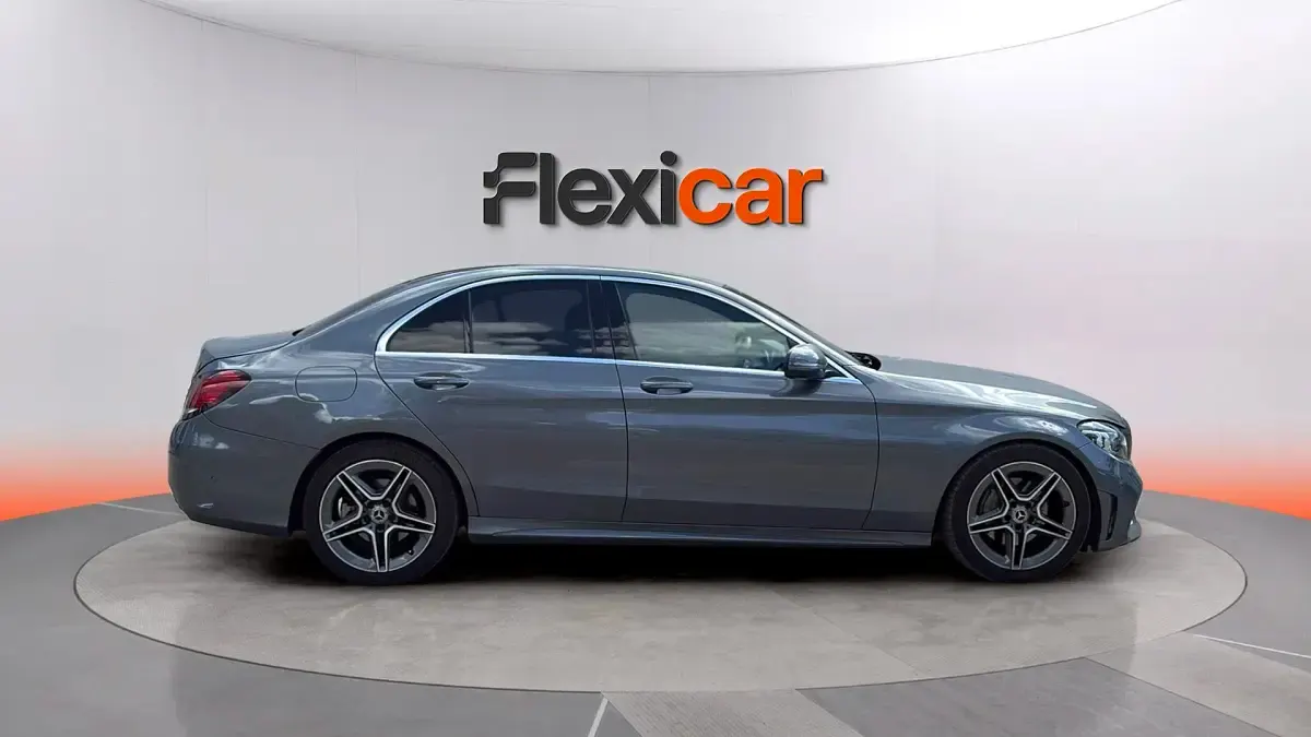 Usado Mercedes C220 170 CV (125 kW) 2018 Gris Berlina