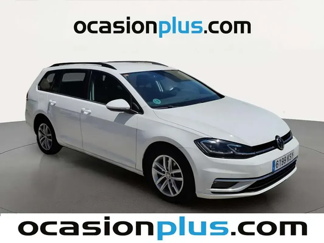Usado VW Golf VII Advance 116 CV (85 kW) 2019 Blanco Familiar