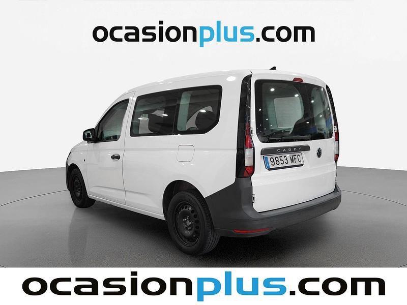 Käytetty VW Caddy 102 HP (75 kW) 2023 Valkoinen Tila-auto