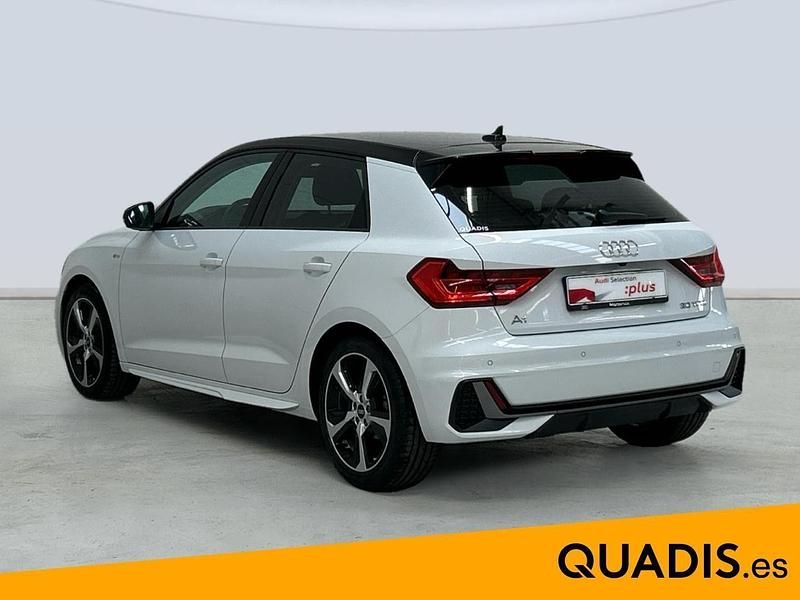 Usado Audi A1 110 CV (80 kW) 2023 Blanco Utilitario