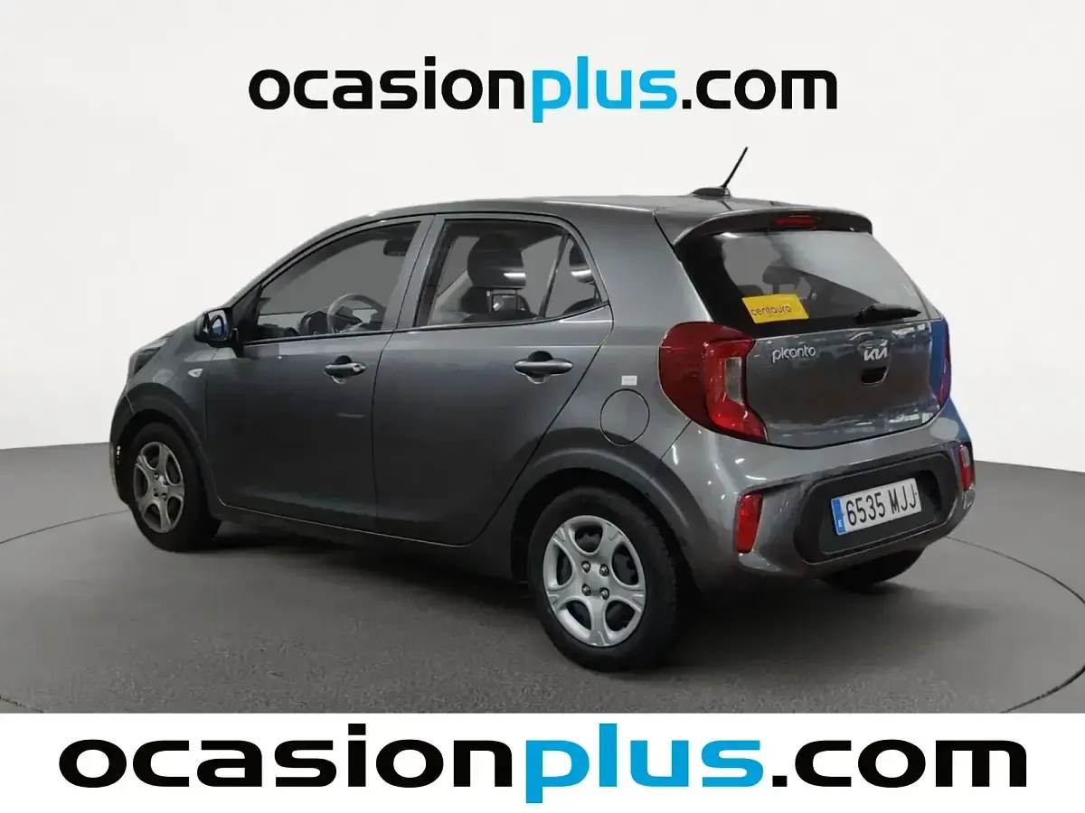 Usado Kia Picanto 67 CV (49 kW) 2023 Gris Utilitario