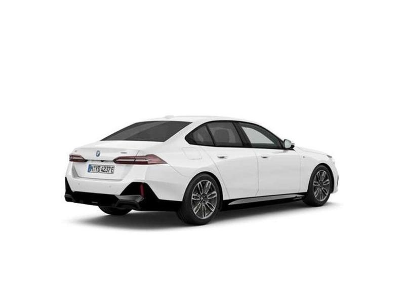 Usado BMW i5 Comfort Edition 250 kW (340 CV) 2025 Blanco Berlina