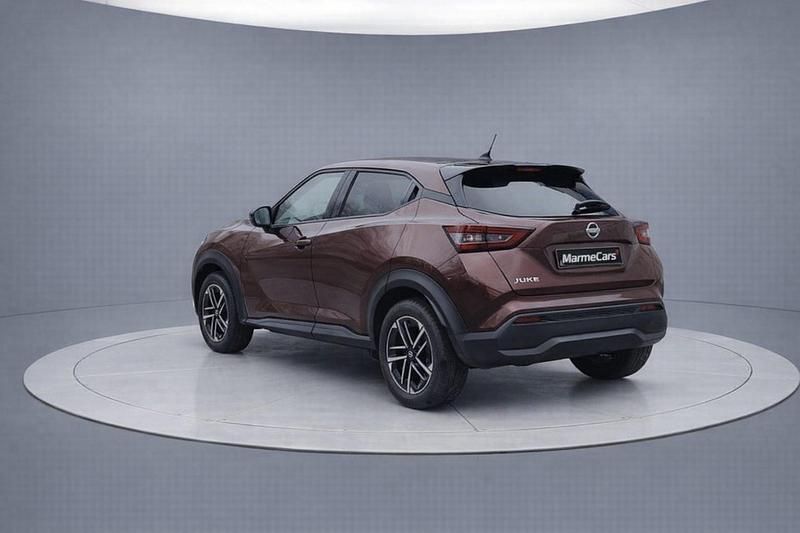 Usado Nissan Juke N-Connecta 114 CV (83 kW) 2025 Granate SUV