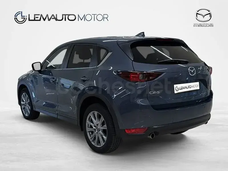 Usado Mazda CX-5 165 CV (121 kW) 2021 Gris / plata SUV