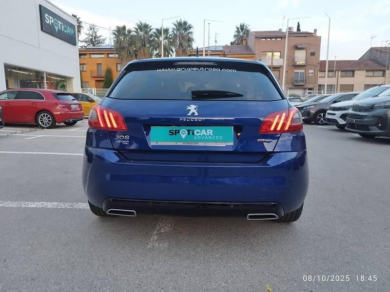 Usado Peugeot 308 GT-line 130 CV (95 kW) 2018 Azul Berlina