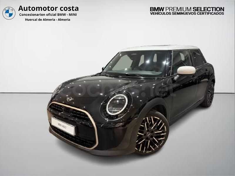 Usado Mini Cooper 114 kW (156 CV) 2025 Negro Utilitario