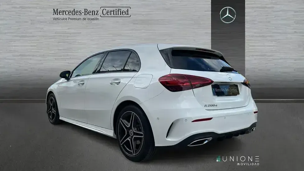 Usado Mercedes A200 150 CV (110 kW) 2025 Blanco Berlina
