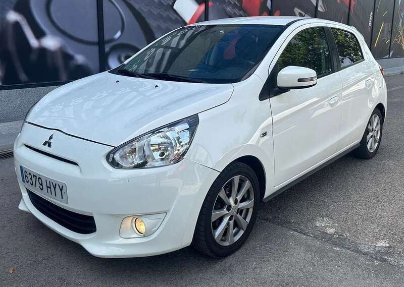 Blanco Usado 2014 Mitsubishi Space Star Motion Utilitario | 5899 € - Imagen 1/4