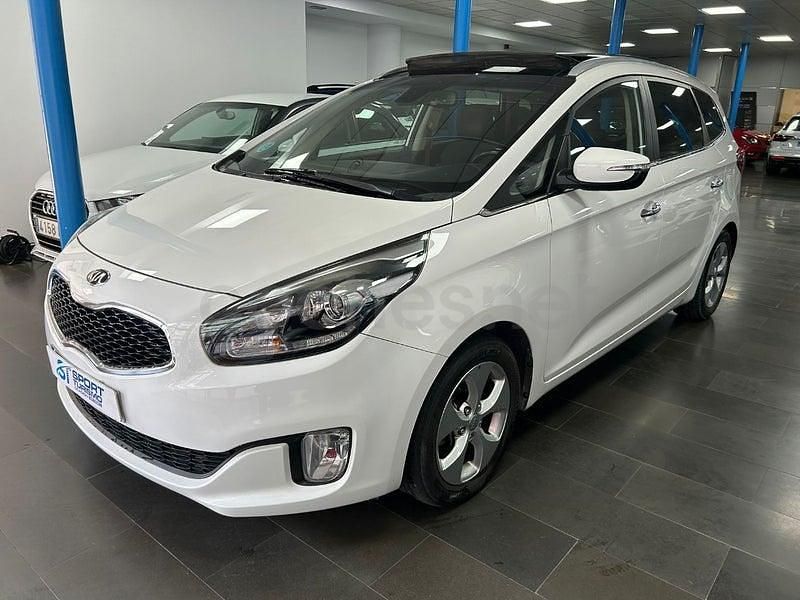 Usado Kia Carens 141 CV (103 kW) 2015 Blanco Monovolumen