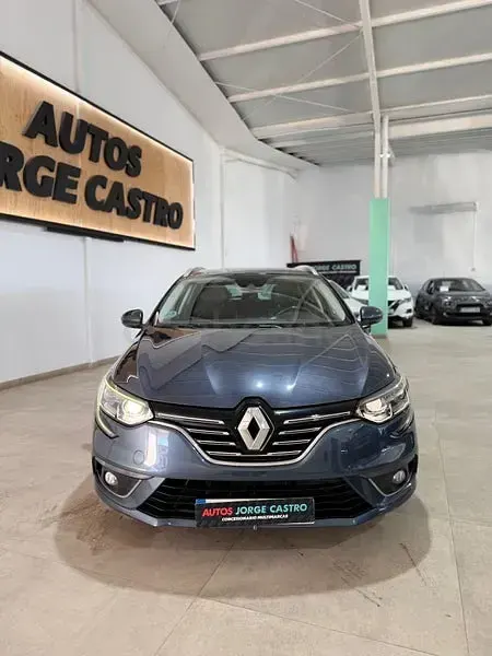 Usado Renault Mégane GrandTour Zen 110 CV (80 kW) 2017 Azul Familiar