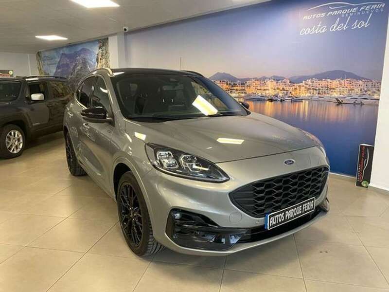 Plateado Usado 2023 Ford Kuga ST-Line X SUV | 28.990 € (Precio justo) - Imagen 1/4